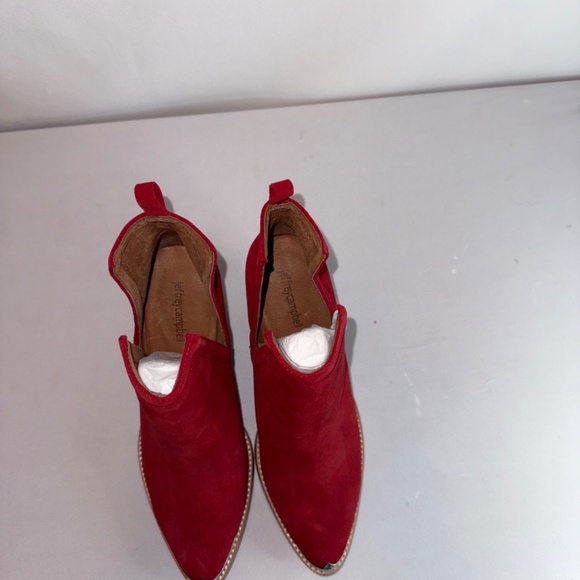 GORGEOUS! NEW JEFFREY CAMPBELL CROMWELL RED SUEDE ANKLE BOOTS - Picture 2 of 6